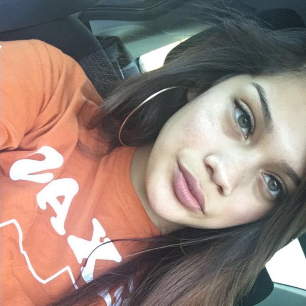 Meet your Posher, Sofia